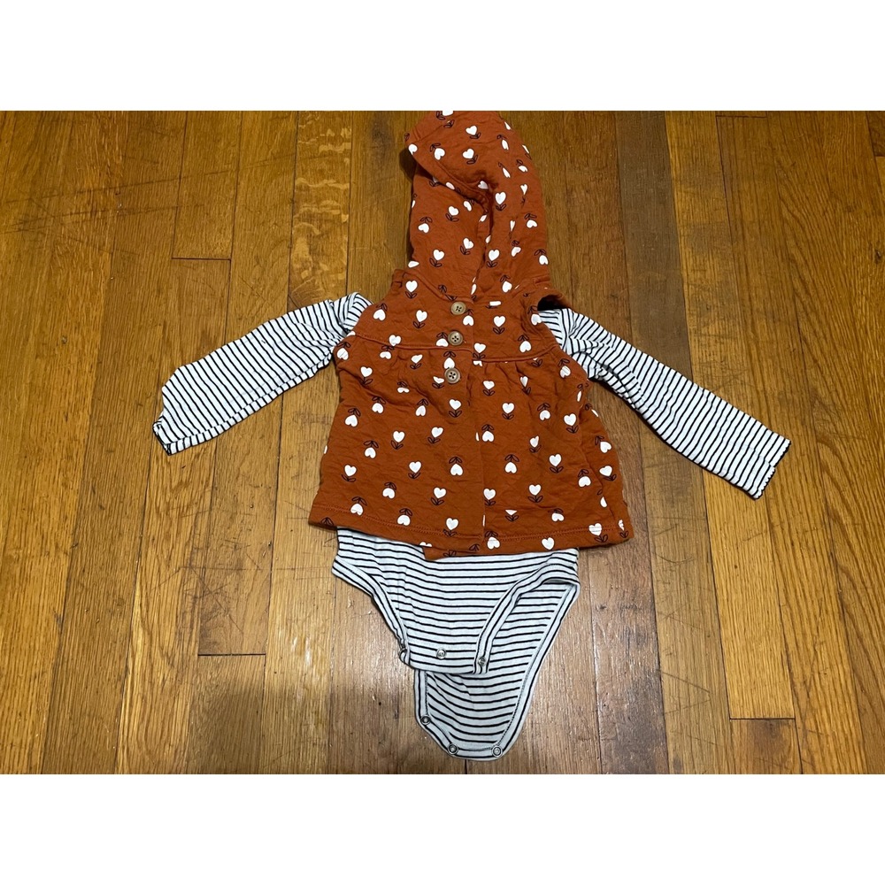 Carters Baby Girls 18M 2-Piece Set Striped Bodysuit Heart Quilted Hooded Vest